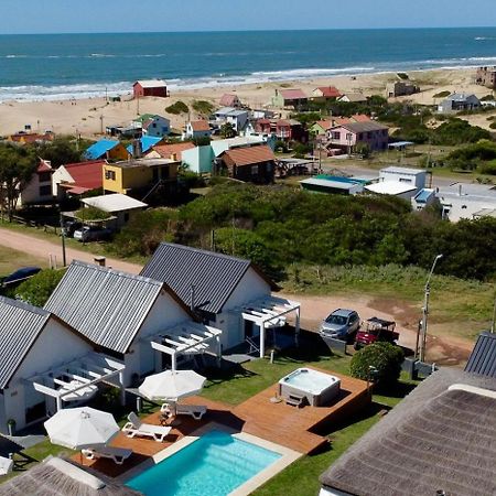 Kanaloah Lodge & Cabins Punta del Diablo Exterior foto